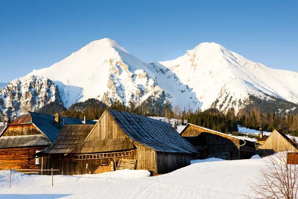 Zdiar e Belianske Tatry (Belianske Tatras) no inverno, Eslováquia — Fotografia de Stock