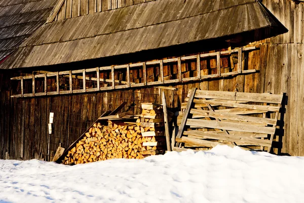 Cottage zdiar, Belianských tatry (Belianských Tater), Slovensko — Stock fotografie