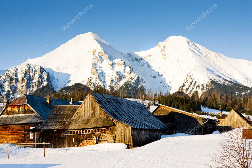 Zdiar and Belianske Tatry (Belianske Tatras) in winter, Slovakia