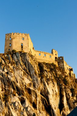 Beckov kalesinin kalıntıları, Slovakya