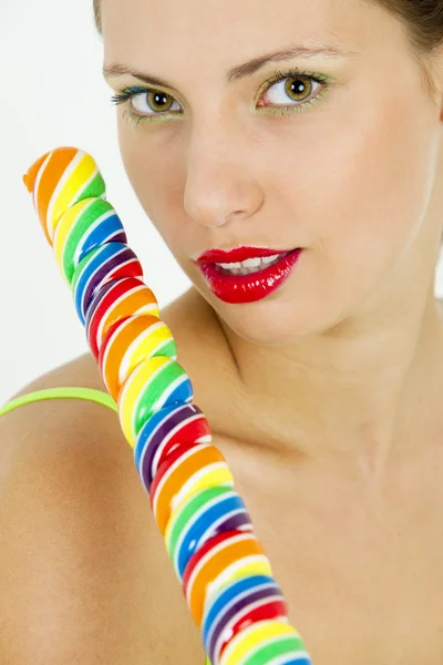 Porträt einer Frau mit Lollypop — Stockfoto
