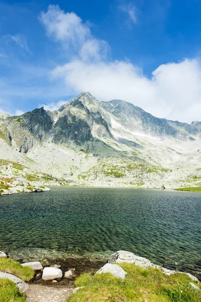 Fünf Spitzkuppen, hohe Tatra (vysoke tatry), Slowakei — Stockfoto