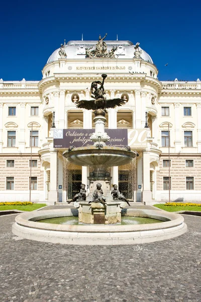 Teatro Nacional Eslovaca, Bratislava, Eslováquia — Fotografia de Stock