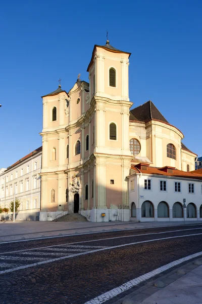 Trójcy Kościół, Bratysława, Słowacja — Zdjęcie stockowe