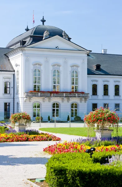 Prezidentské rezidence v Grasalkovičův palác, bratislava, slov — Stock fotografie