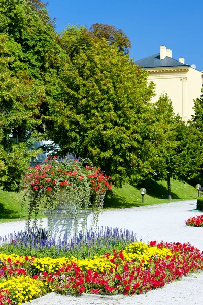 Jardim do Palácio Grassalkovich, Bratislava, Eslováquia — Fotografia de Stock