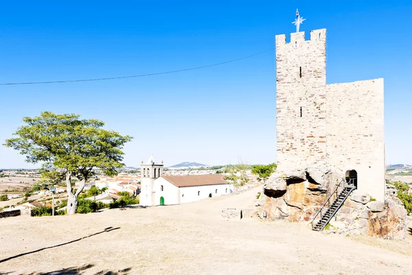 Mogadouro、 tras-os-蒙特斯、 葡萄牙的城堡 — 图库照片