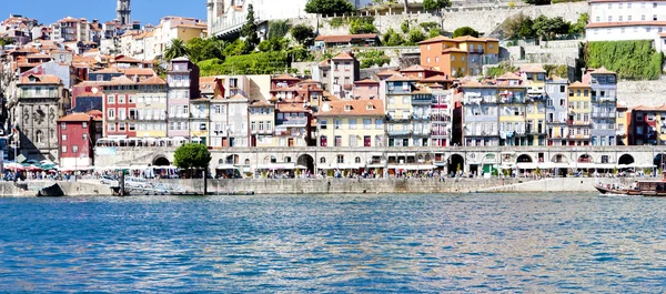 Viertel ribeira, porto, portugal — Stockfoto