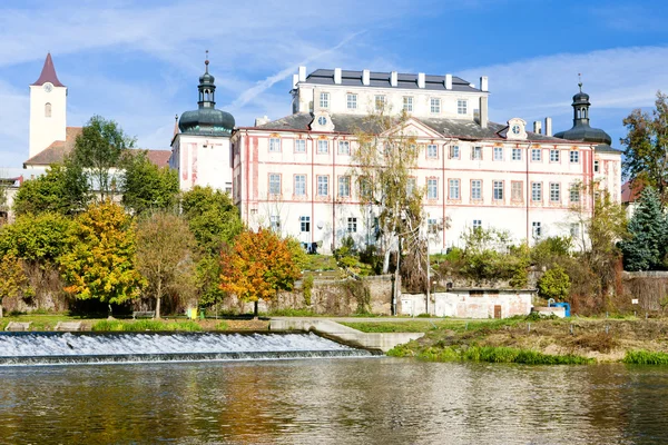 Kacov замок, Чеська Республіка — стокове фото