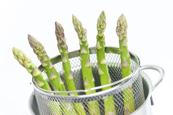 Asparagi verdi in vaso — Foto Stock
