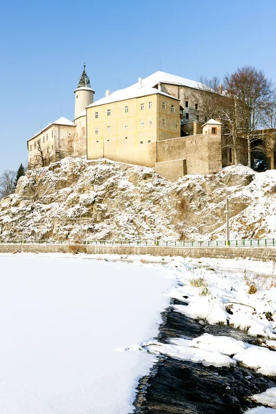 Ledec nad Castillo de Sazavou en invierno, República Checa —  Fotos de Stock