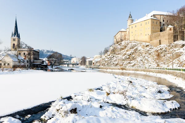 Ledec nad sazavou slott i vinter, Tjeckien — Stockfoto