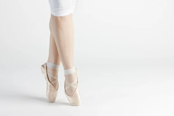 Detalhe do bailarino ballet "s pés — Fotografia de Stock