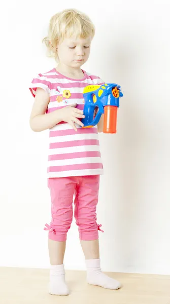 Κοριτσάκι με φυσαλίδες maker — Φωτογραφία Αρχείου