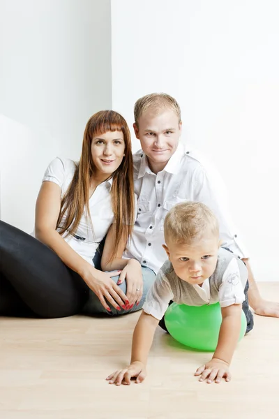 Parents with their little son — Stock Photo, Image