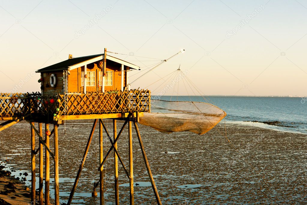 Fishing house with fishing net, Gironde Department, Aquitaine, F