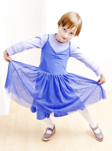 Κορίτσι ως χορεύτρια — Φωτογραφία Αρχείου