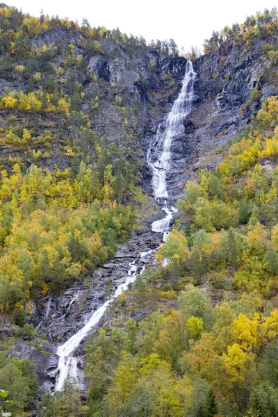 Paysage près de Borgund Stavkirke, Norvège — Photo