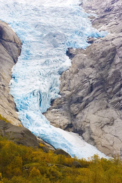Melkevollbreen 冰川，jostedalsbreen 国家公园，附近 brigs — 图库照片