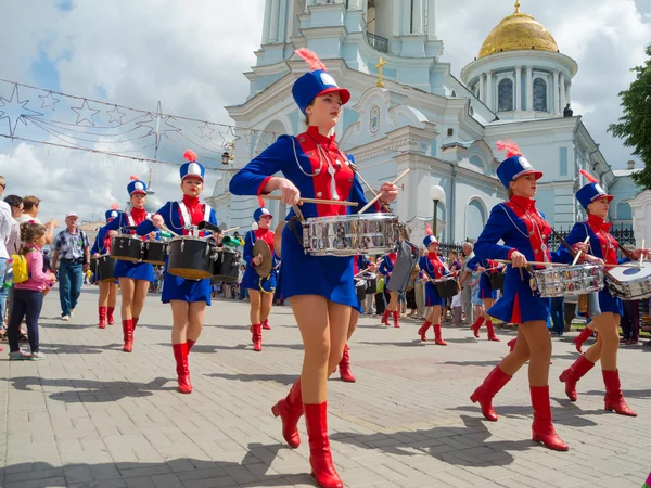 stock image Girls drummers performing