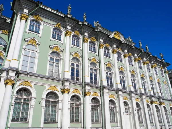 Hermitage Museum in Sint-Petersburg, Rusland. — Stockfoto