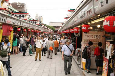 Tokyo 'daki Sensoji Tapınağı.