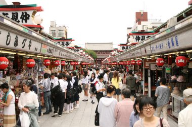 Tokyo 'daki Sensoji Tapınağı.