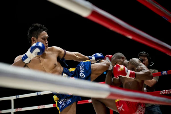 Muay Thai Championship combat — Photo