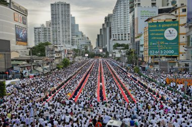 Bangkok sadaka töreni