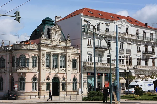Evleri şehir Coimbra görünümü. Portekiz — Stok fotoğraf