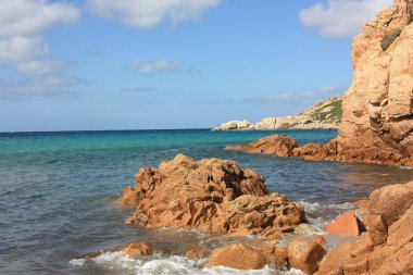 Akdeniz, Sardunya, kıyı kaya