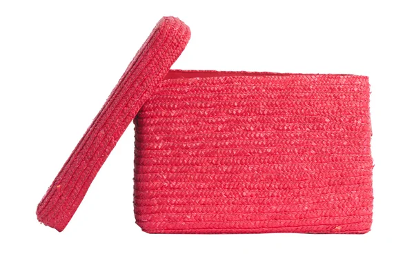 装飾的な赤い枝編み細工品バスケットふた付き — ストック写真