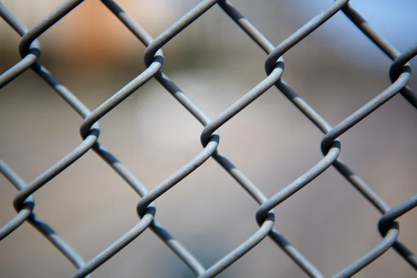 Zincir bağlantı çit kapatın — Stok fotoğraf