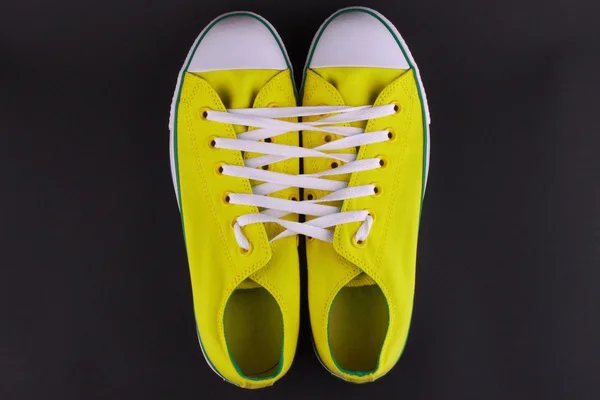 Yellow sneakers — Stock Photo, Image