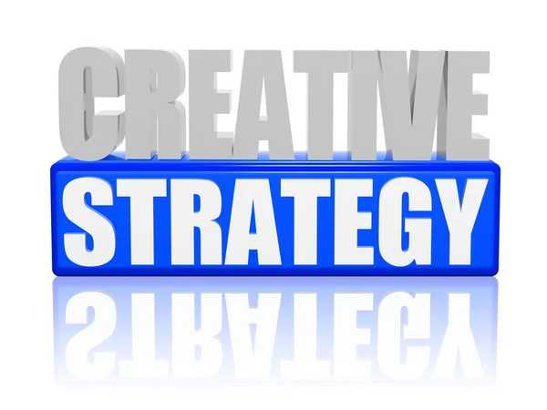 Δημιουργική στρατηγική - γράμματα και μπλοκ — Φωτογραφία Αρχείου