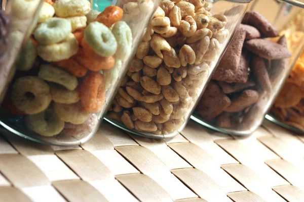 Uma mistura de cereais de pequeno-almoço — Fotografia de Stock