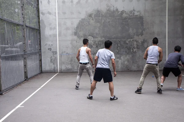 그룹 놀이 벽 핸드볼 스톡 이미지