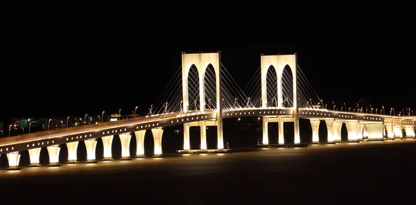 Sai van brug in macau bij nacht — Stockfoto