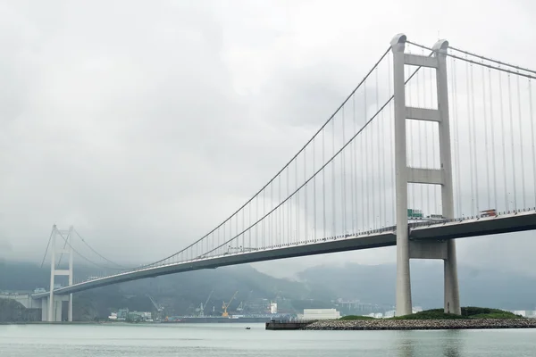 Tsing ma bridge in mist — Stock Photo, Image