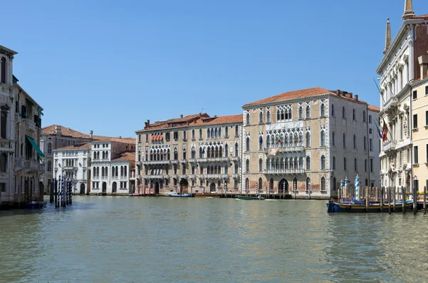 从威尼斯运河城市景观 — 图库照片