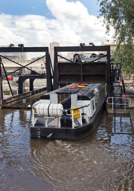 Boat Entering the Anderton Boat Lift clipart