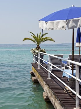 lake garda sirmione şehir manzarası