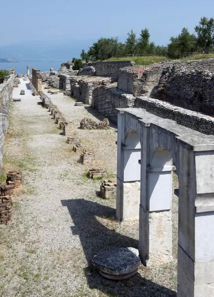 Grotte di catullo v sirmione — Stock fotografie