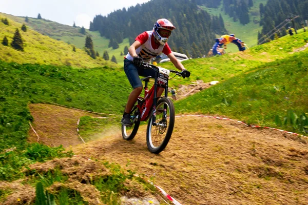 Rowerów górskich ekstremalnych konkurencji — Zdjęcie stockowe