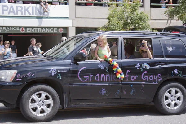 盐湖城，犹他州-6 月 3 日： 骄傲的祖母-为老奶奶 — 图库照片