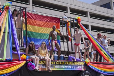 salt lake city, utah - Haziran 3: pride parade katılımcılar marchin