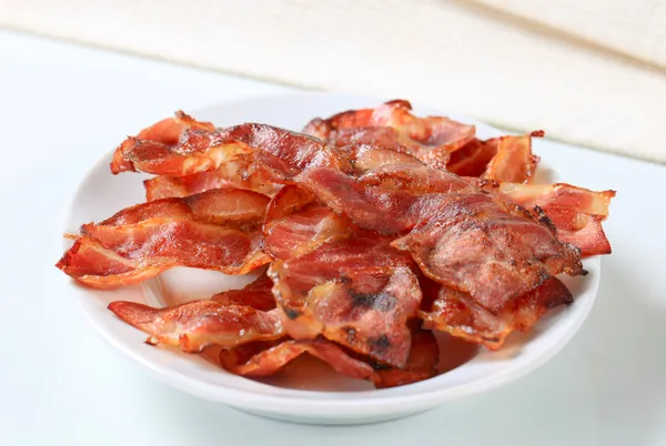 Knapperige bacon stroken — Stockfoto
