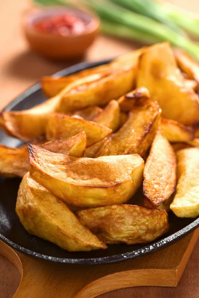 Fried Potato Wedges — Stock Photo, Image