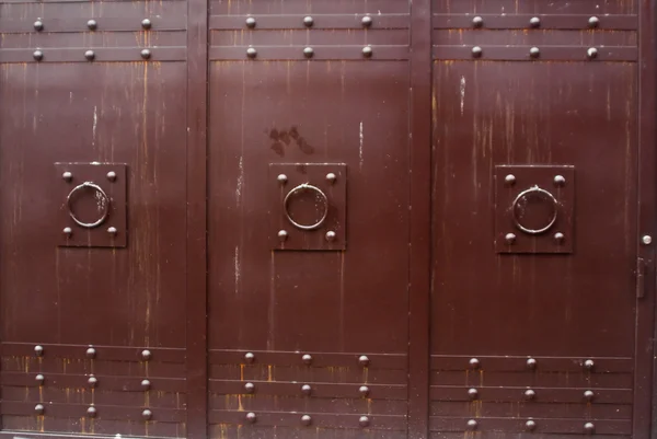 Três porta anelada — Fotografia de Stock