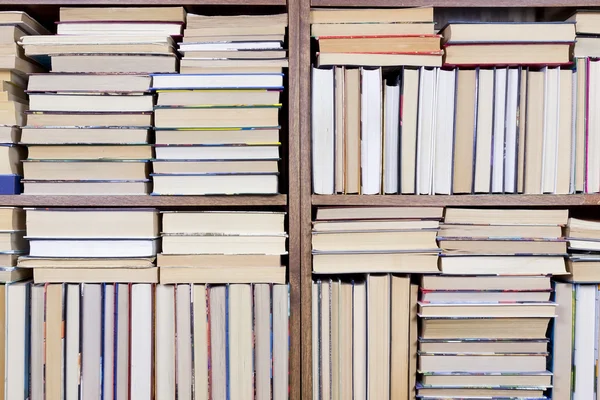 Bookshelf casa — Fotografia de Stock